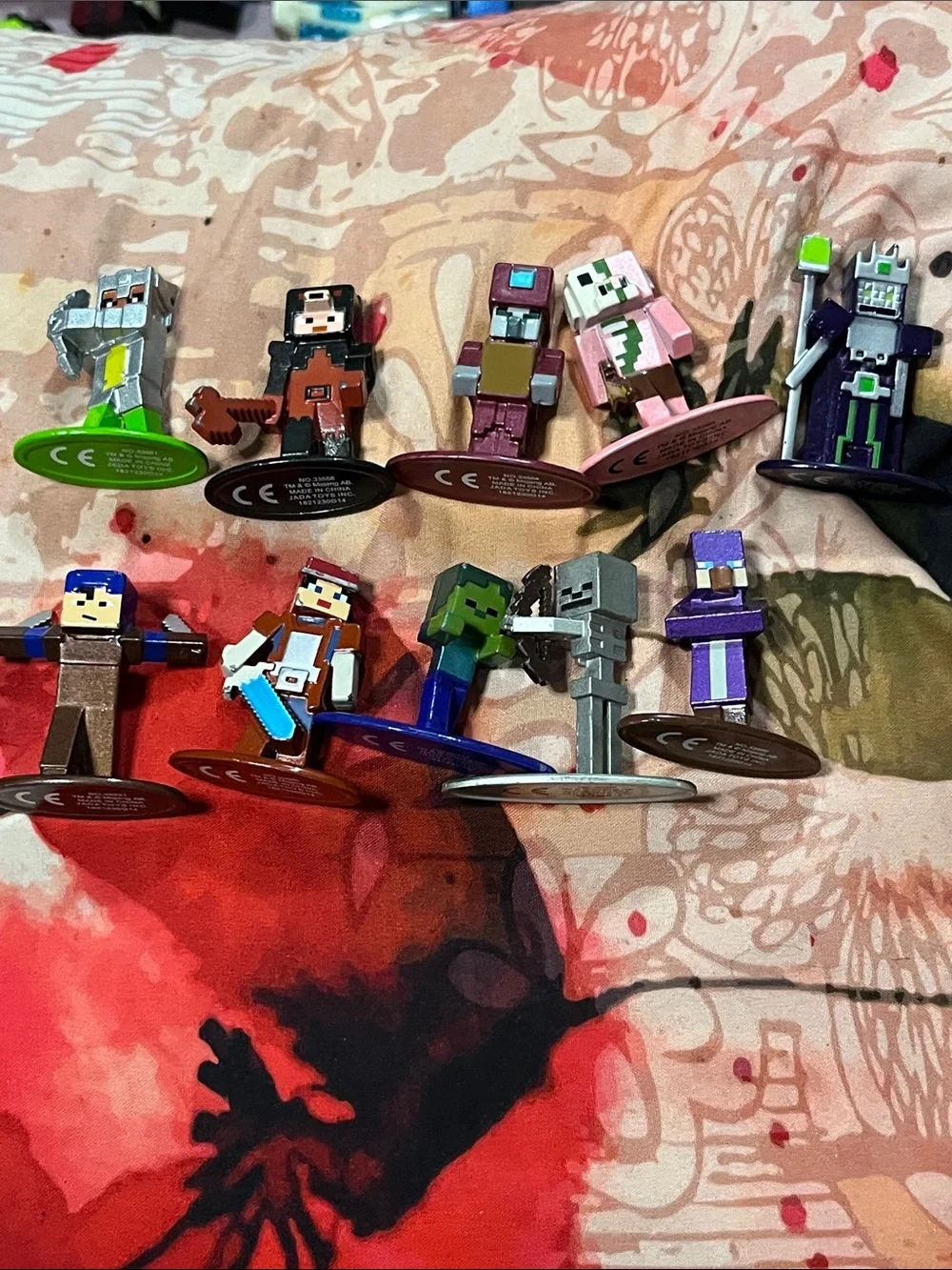 Minecraft-Inspired Kids Mini Figures Set - Assorted Colors
